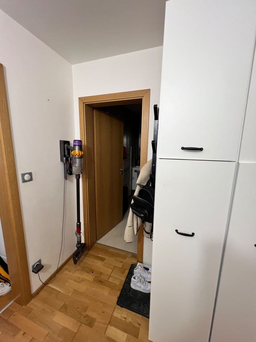 Pronájem bytu 1+kk 33 m², Palackého třída, Brno, Jihomoravský kraj Pronájem bytu 1+kk 33 m², Palackého třída, Brno, Jihomoravský kraj