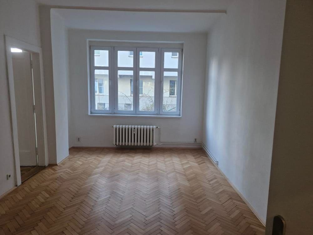 Pronájem bytu 3+1 96 m², Plzeňská, Praha, Praha Pronájem bytu 3+1 96 m², Plzeňská, Praha, Praha