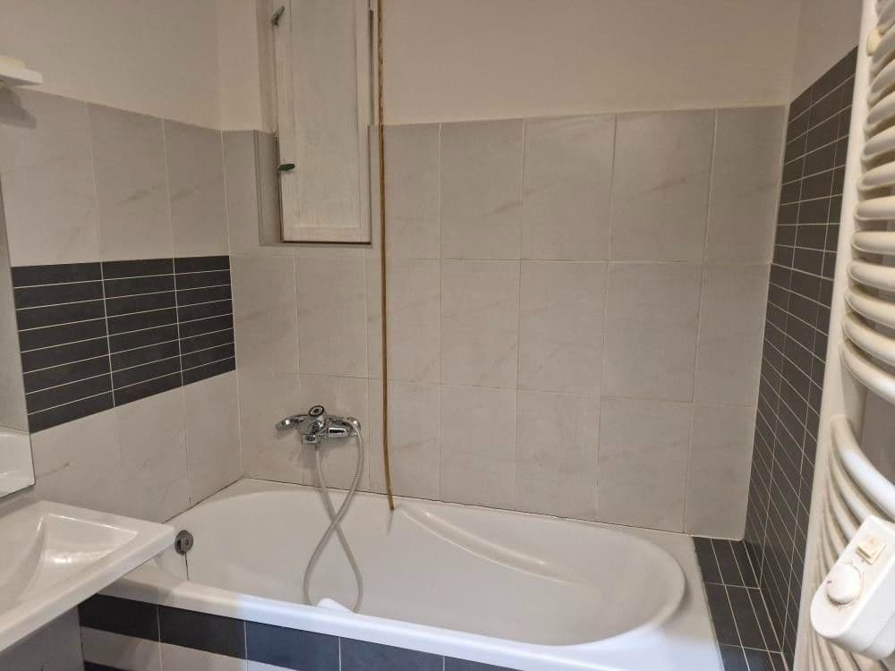 Pronájem bytu 3+1 96 m², Plzeňská, Praha, Praha Pronájem bytu 3+1 96 m², Plzeňská, Praha, Praha