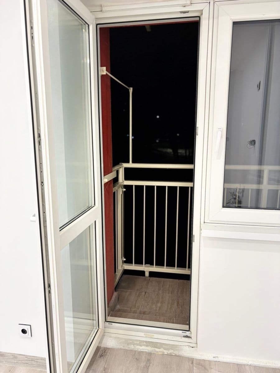 Pronájem bytu 2+kk 54 m², Vršovců, Ostrava, Moravskoslezský kraj Pronájem bytu 2+kk 54 m², Vršovců, Ostrava, Moravskoslezský kraj