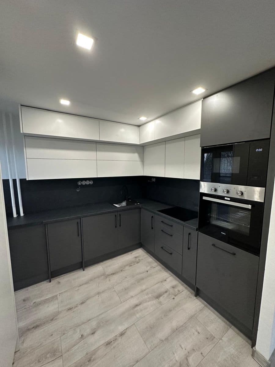 Pronájem bytu 2+kk 54 m², Vršovců, Ostrava, Moravskoslezský kraj Pronájem bytu 2+kk 54 m², Vršovců, Ostrava, Moravskoslezský kraj