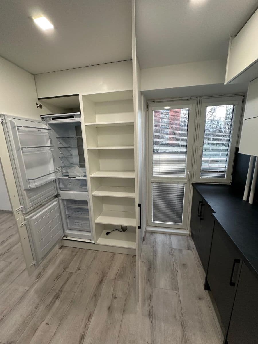 Pronájem bytu 2+kk 54 m², Vršovců, Ostrava, Moravskoslezský kraj Pronájem bytu 2+kk 54 m², Vršovců, Ostrava, Moravskoslezský kraj