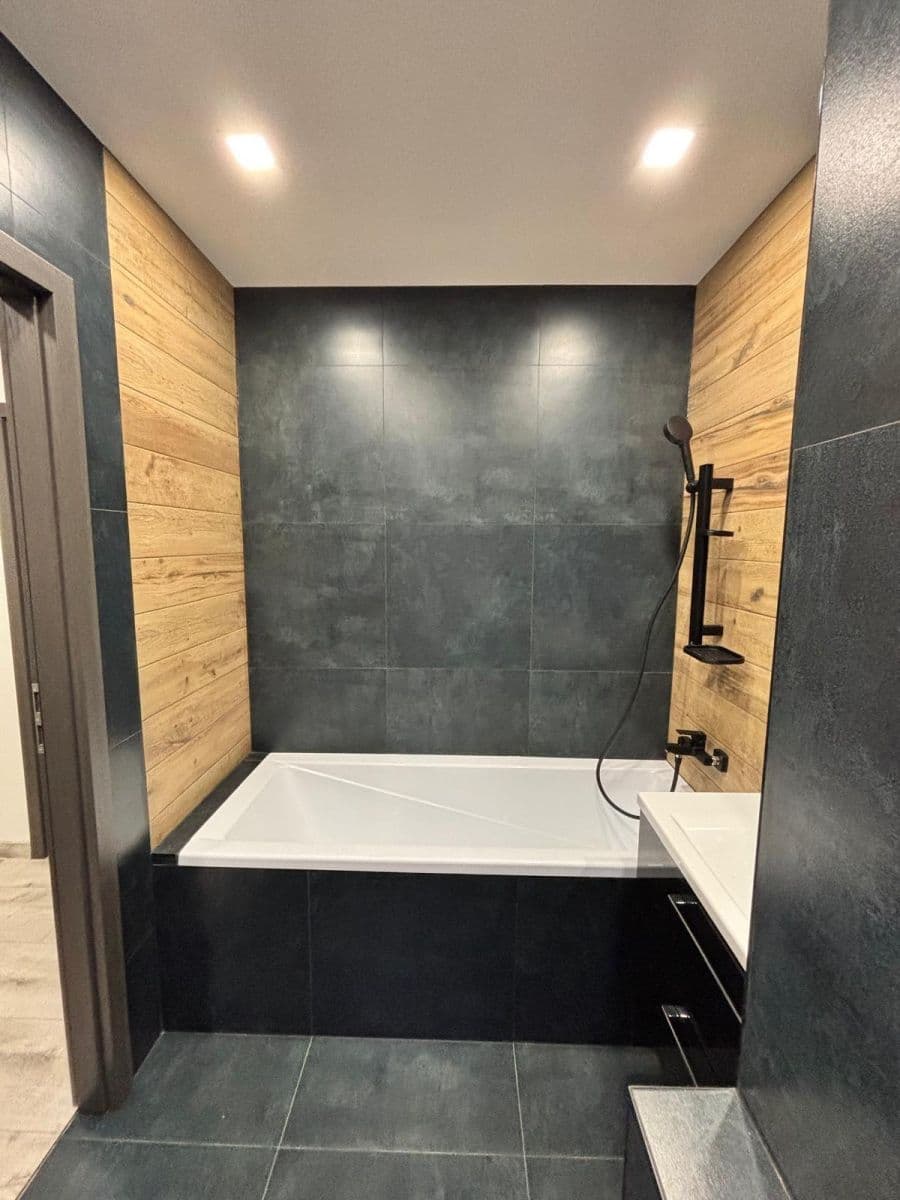 Pronájem bytu 2+kk 54 m², Vršovců, Ostrava, Moravskoslezský kraj Pronájem bytu 2+kk 54 m², Vršovců, Ostrava, Moravskoslezský kraj