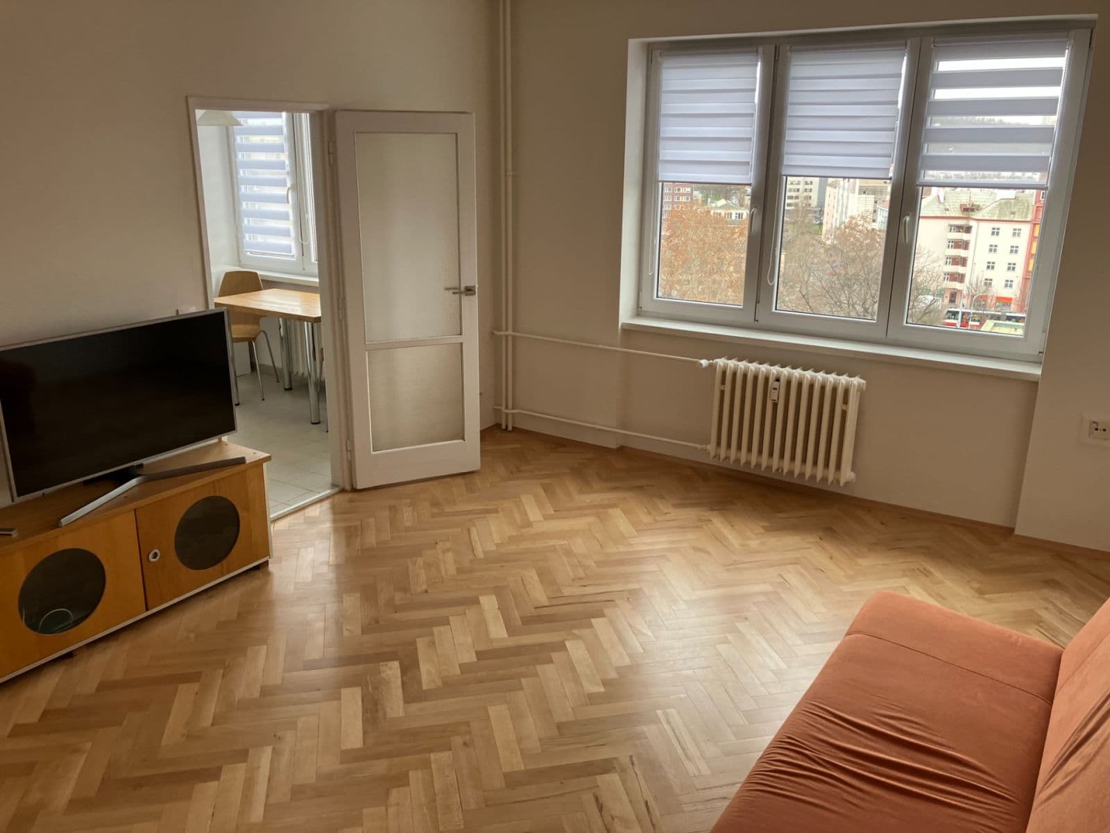 Pronájem bytu 2+1 55 m², náměstí Svatopluka Čecha, Praha, Praha Pronájem bytu 2+1 55 m², náměstí Svatopluka Čecha, Praha, Praha
