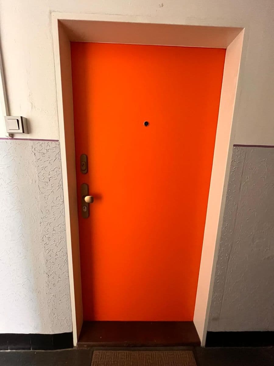 Pronájem nebytového prostoru 25 m², Na Hutích, Praha, Praha Pronájem nebytového prostoru 25 m², Na Hutích, Praha, Praha