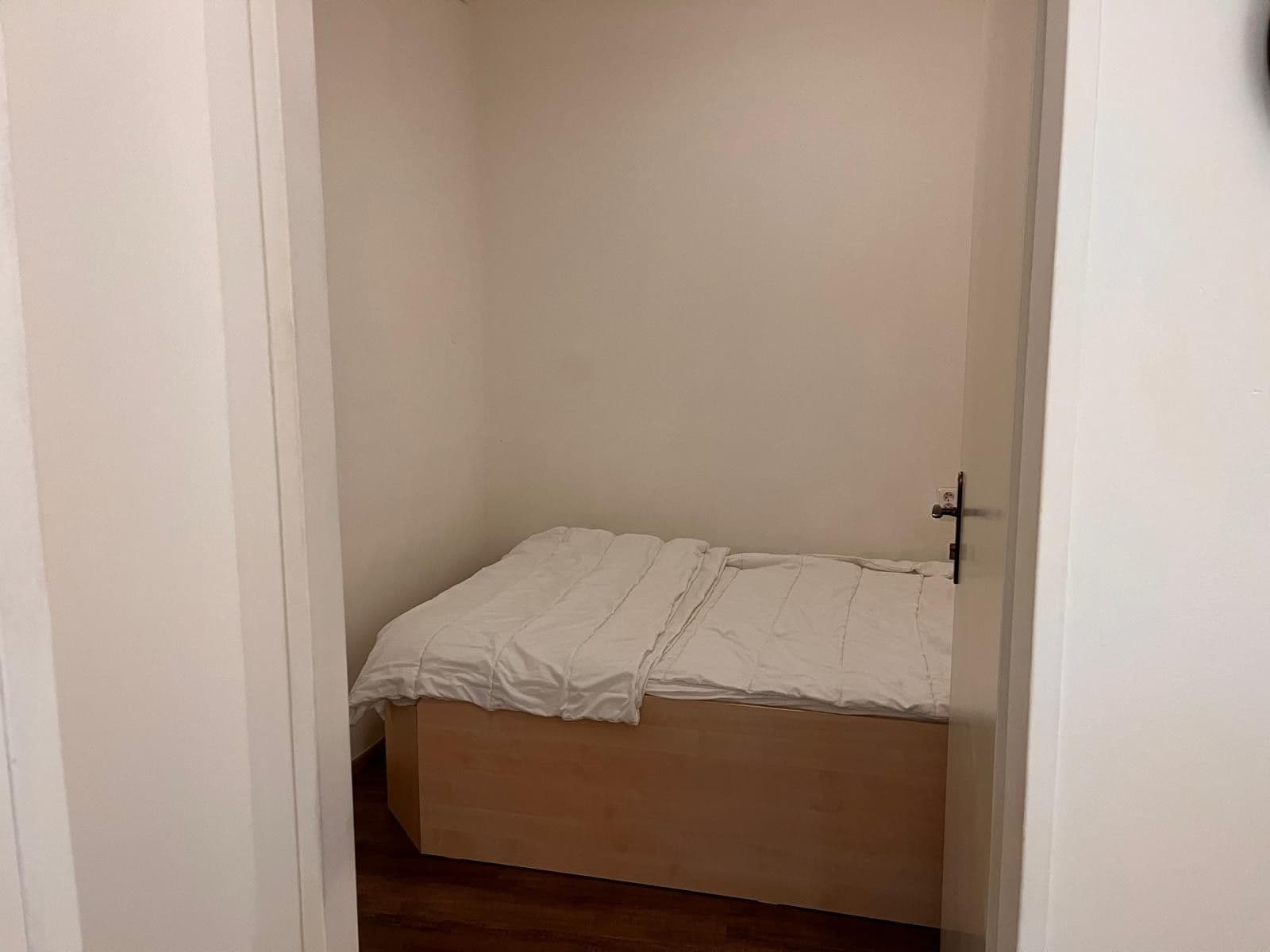 Pronájem nebytového prostoru 25 m², Na Hutích, Praha, Praha Pronájem nebytového prostoru 25 m², Na Hutích, Praha, Praha