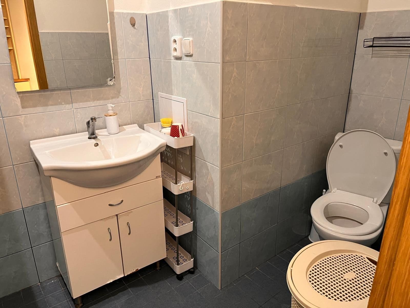 Pronájem nebytového prostoru 25 m², Na Hutích, Praha, Praha Pronájem nebytového prostoru 25 m², Na Hutích, Praha, Praha