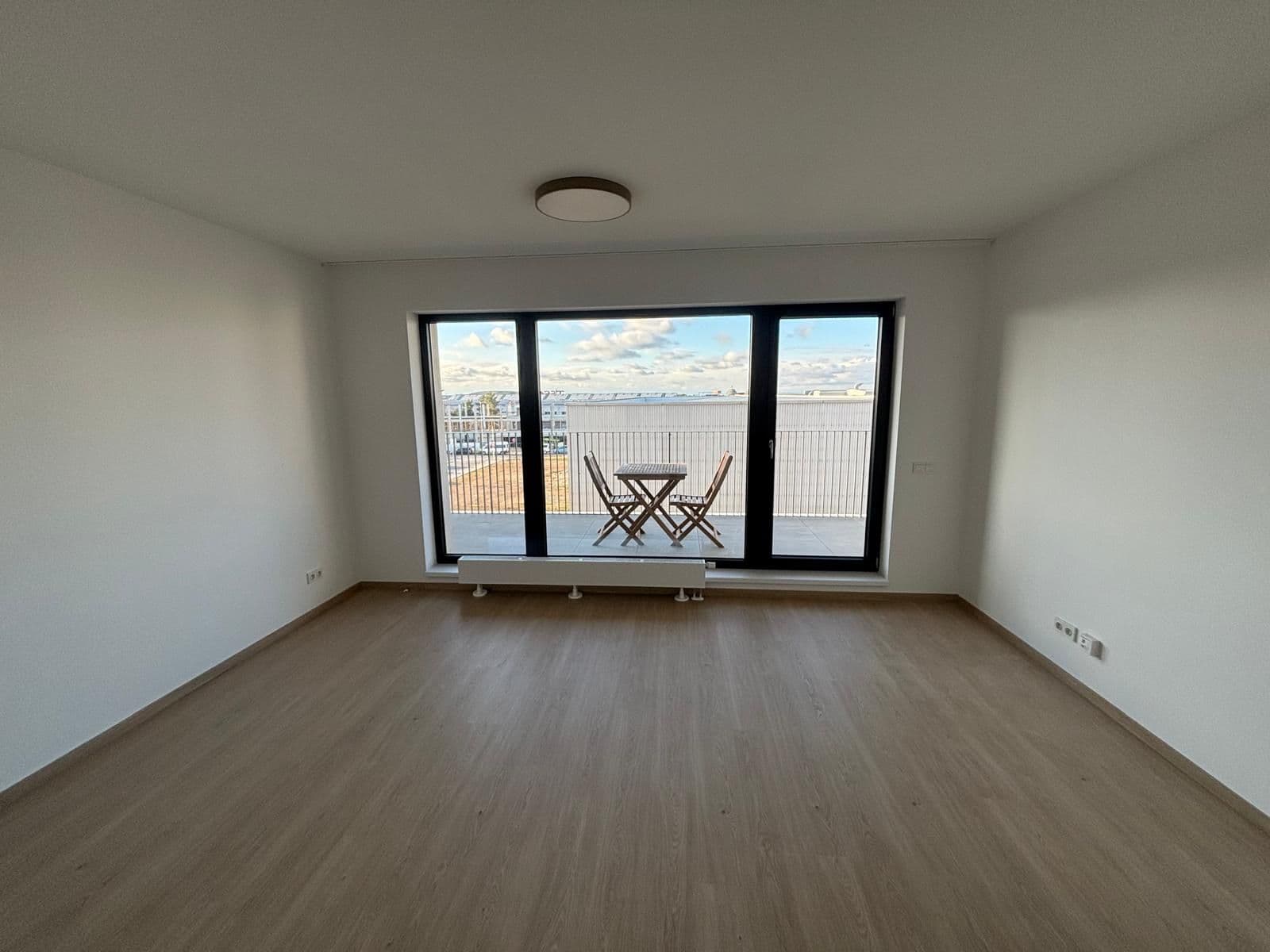 Pronájem bytu 1+kk 34 m², Tupolevova, Praha, Praha Pronájem bytu 1+kk 34 m², Tupolevova, Praha, Praha