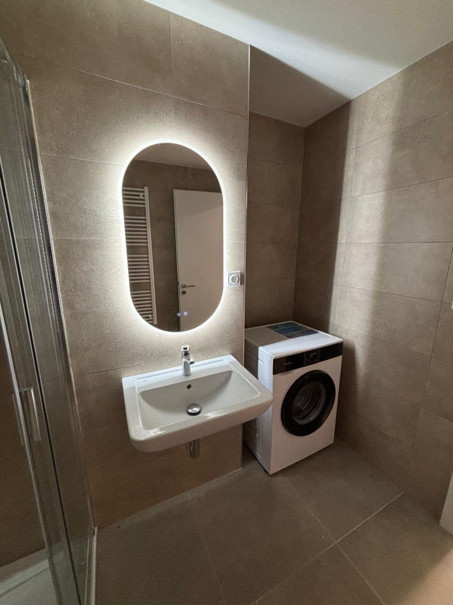 Pronájem bytu 1+kk 34 m², Tupolevova, Praha, Praha Pronájem bytu 1+kk 34 m², Tupolevova, Praha, Praha