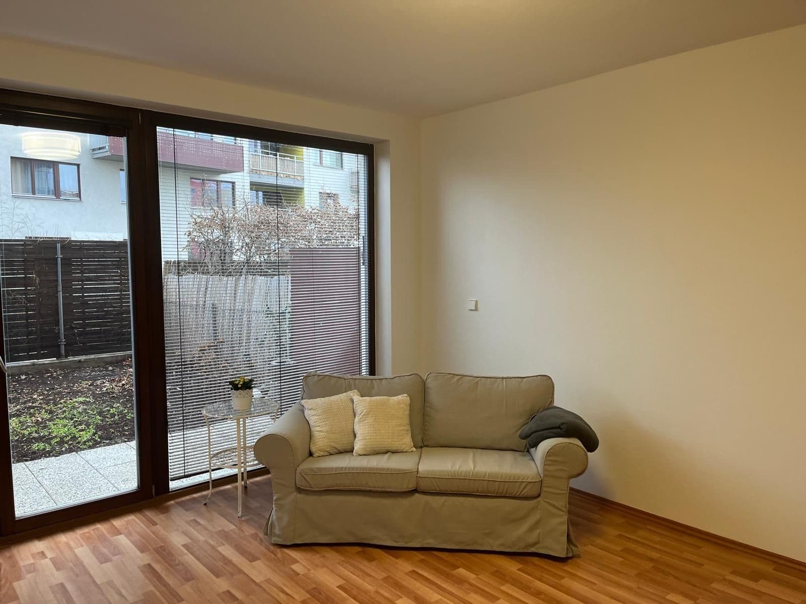 Pronájem bytu 64 m², Na Slatince, Praha, Praha Pronájem bytu 64 m², Na Slatince, Praha, Praha