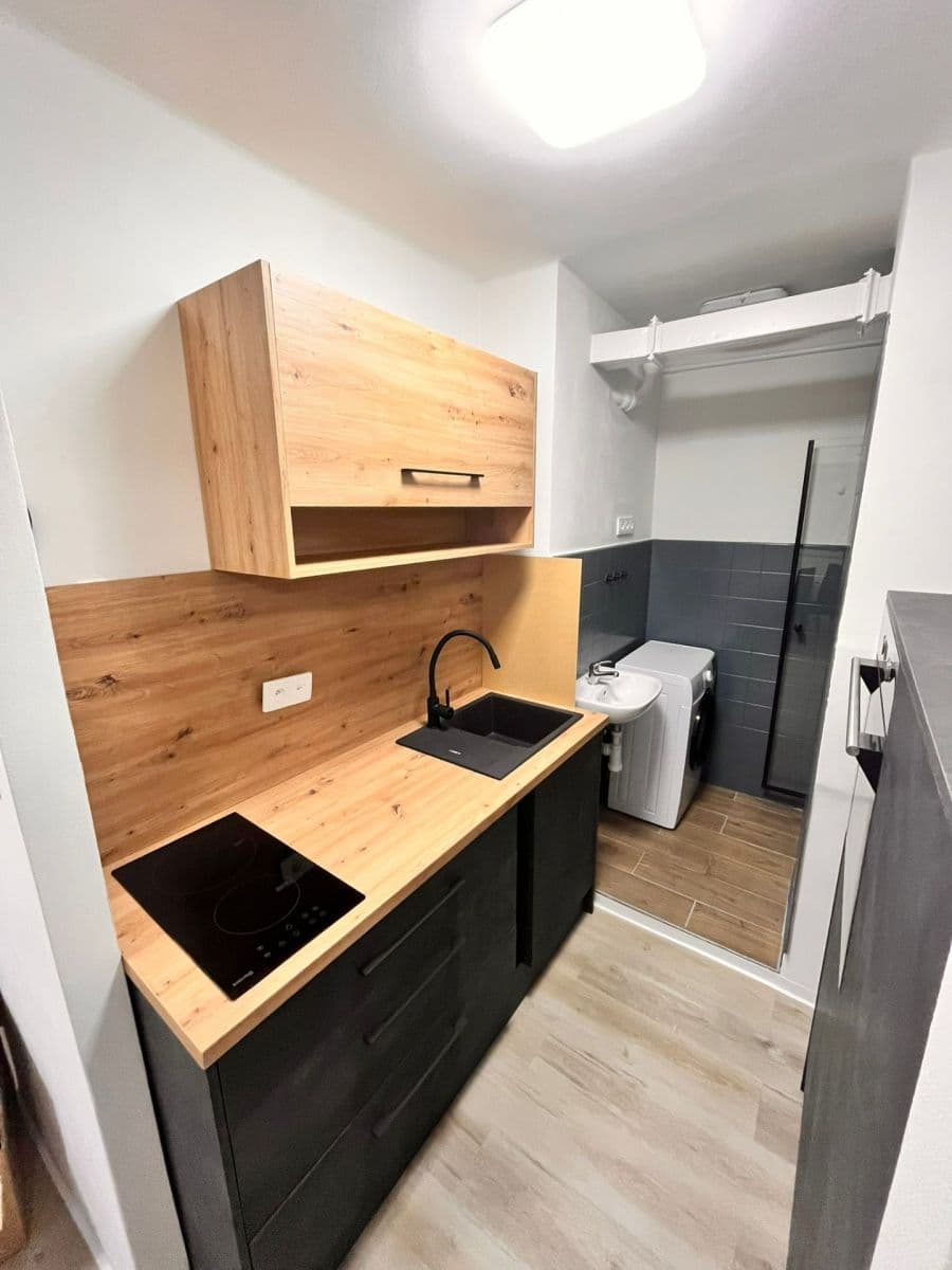 Pronájem bytu 1+1 37 m², Jičínská, Mladá Boleslav, Středočeský kraj Pronájem bytu 1+1 37 m², Jičínská, Mladá Boleslav, Středočeský kraj