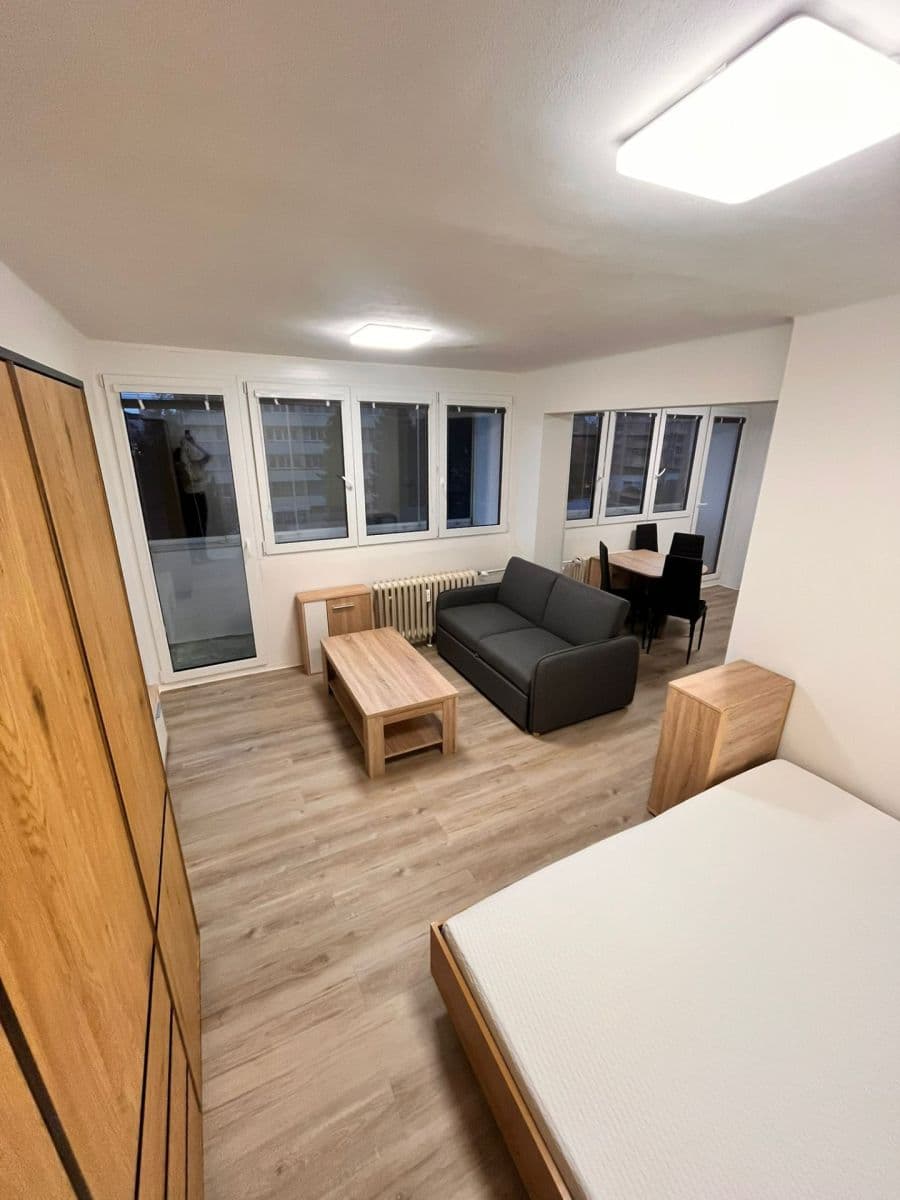 Pronájem bytu 1+1 37 m², Jičínská, Mladá Boleslav, Středočeský kraj Pronájem bytu 1+1 37 m², Jičínská, Mladá Boleslav, Středočeský kraj