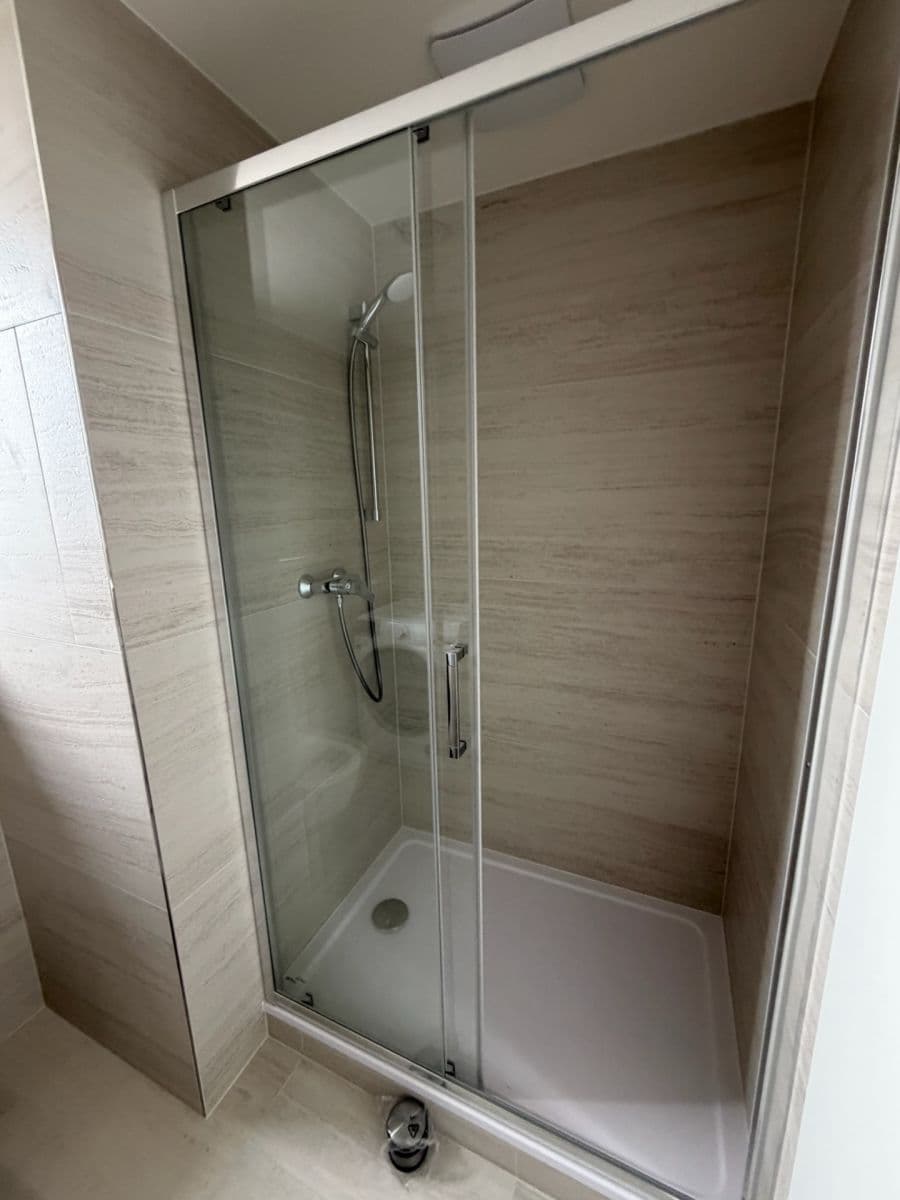 Pronájem bytu 1+kk 32 m², Bukačova, Praha, Praha Pronájem bytu 1+kk 32 m², Bukačova, Praha, Praha