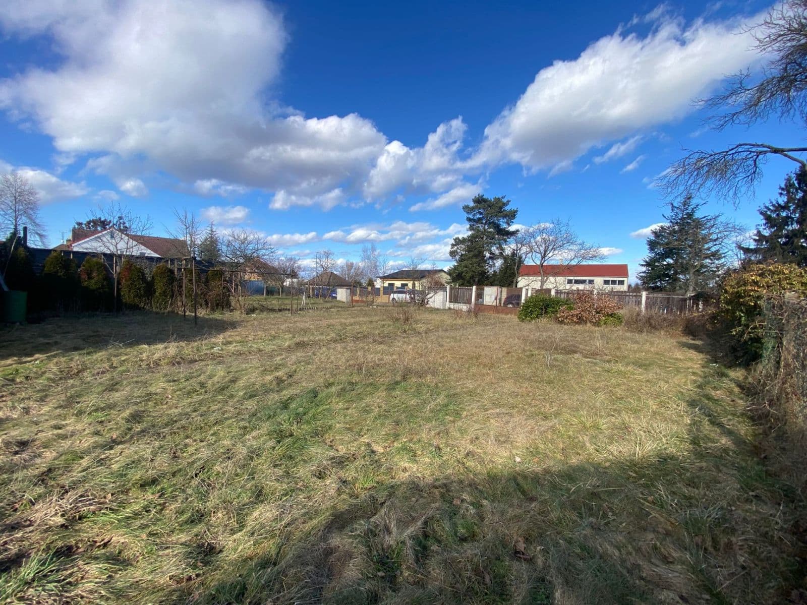 Prodej pozemku 701 m², Smetanova, Šestajovice, Středočeský kraj Prodej pozemku 701 m², Smetanova, Šestajovice, Středočeský kraj