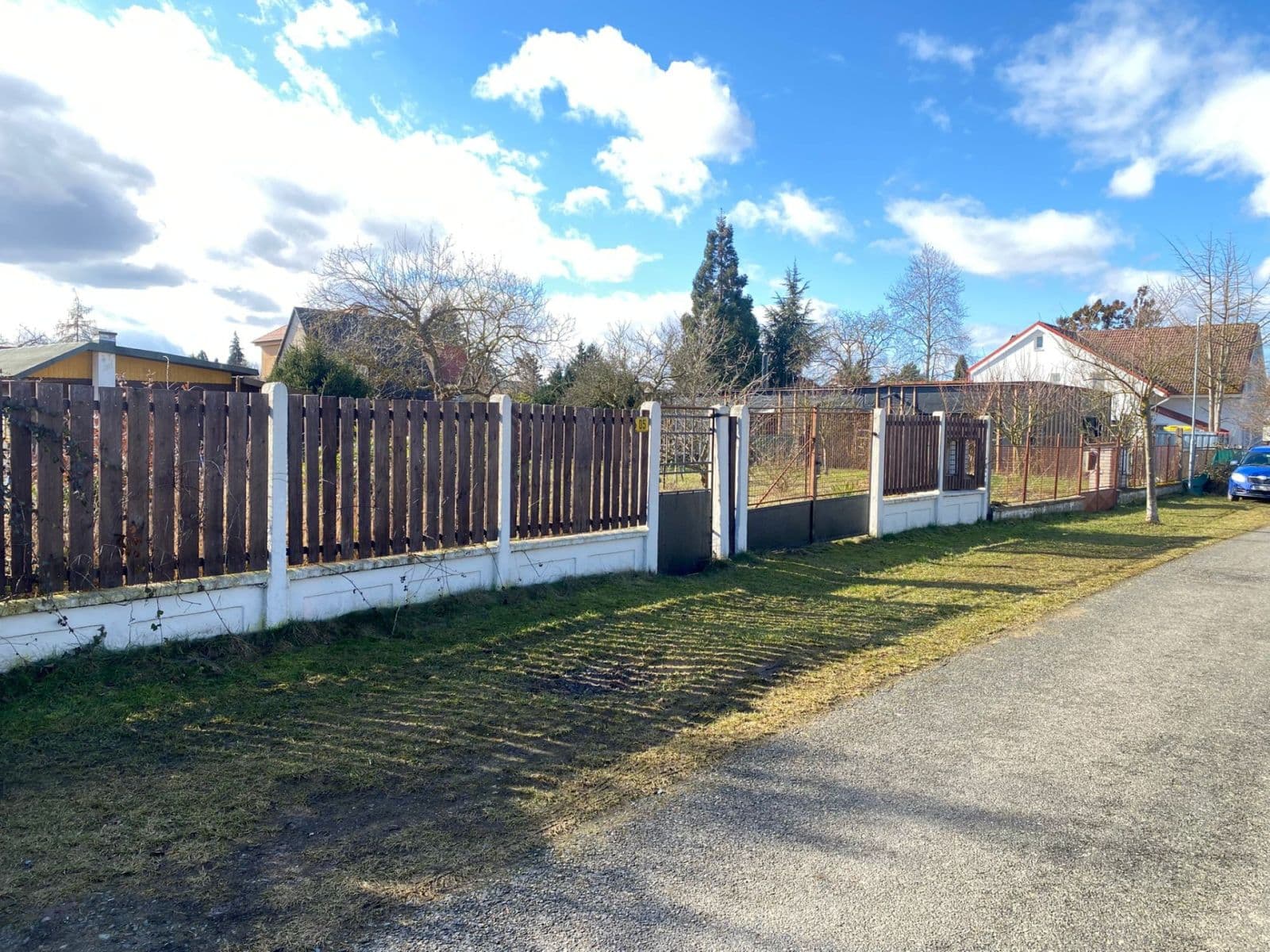 Prodej pozemku 701 m², Smetanova, Šestajovice, Středočeský kraj Prodej pozemku 701 m², Smetanova, Šestajovice, Středočeský kraj