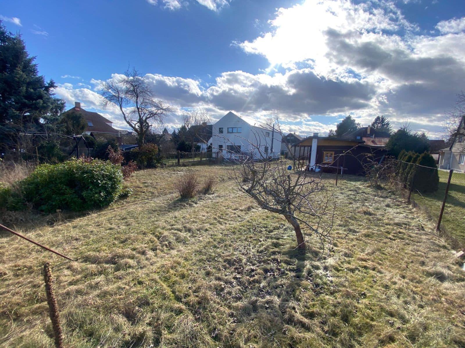 Prodej pozemku 701 m², Smetanova, Šestajovice, Středočeský kraj Prodej pozemku 701 m², Smetanova, Šestajovice, Středočeský kraj