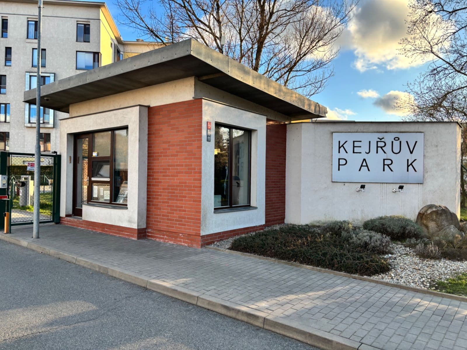 Prodej bytu 3+kk 86 m², Nademlejnská, Praha, Praha Prodej bytu 3+kk 86 m², Nademlejnská, Praha, Praha