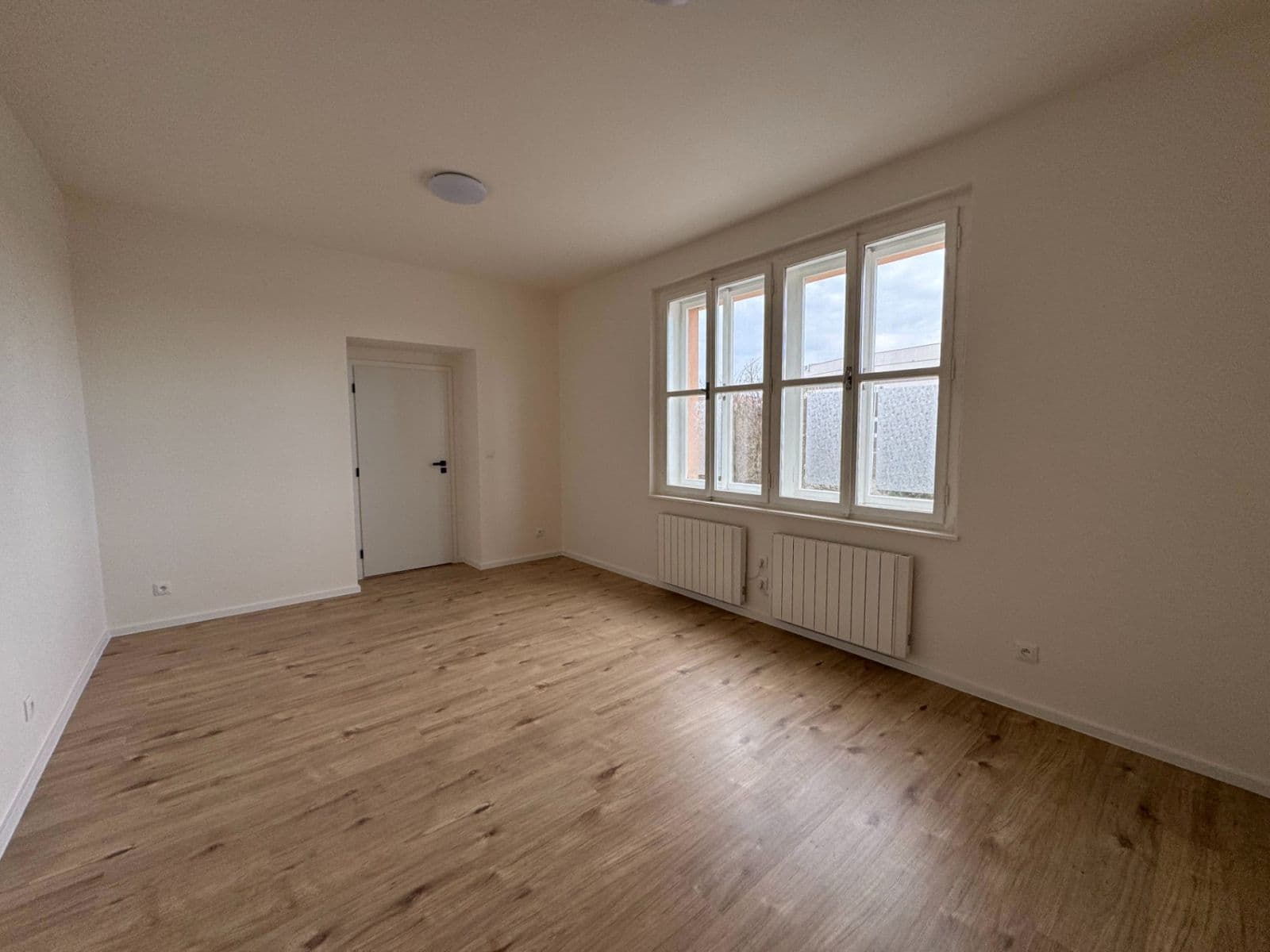 Prodej bytu 2+kk 45 m², 5. května, Praha, Praha Prodej bytu 2+kk 45 m², 5. května, Praha, Praha