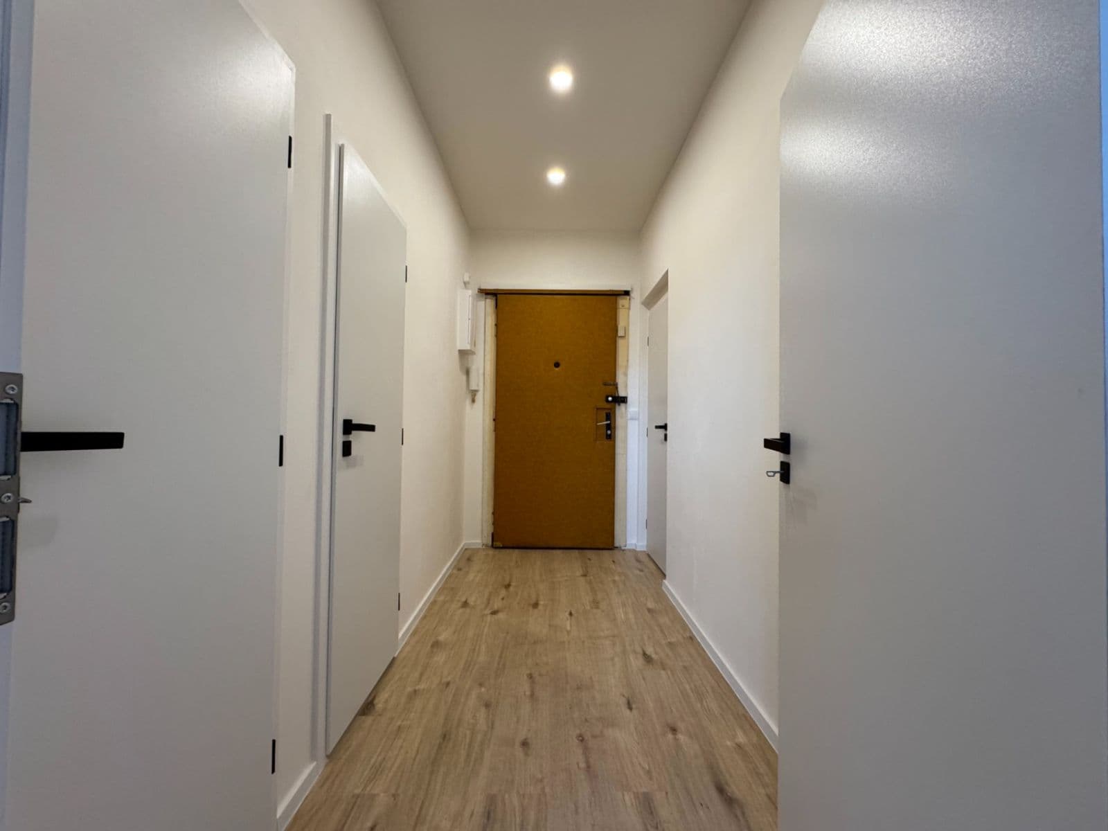 Prodej bytu 2+kk 45 m², 5. května, Praha, Praha Prodej bytu 2+kk 45 m², 5. května, Praha, Praha