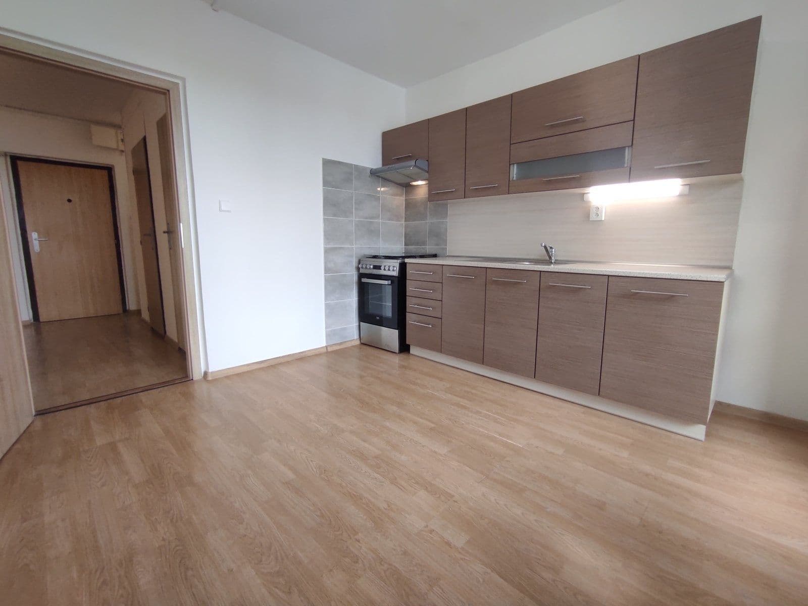 Pronájem bytu 3+1 66 m², Janského, Karviná, Moravskoslezský kraj Pronájem bytu 3+1 66 m², Janského, Karviná, Moravskoslezský kraj