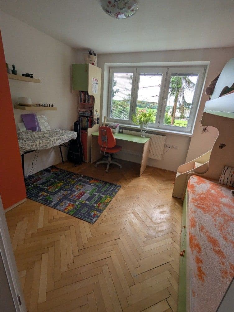 Pronájem bytu 3+1 63 m², Klecany, Středočeský kraj Pronájem bytu 3+1 63 m², Klecany, Středočeský kraj