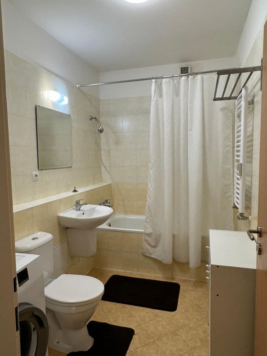 Pronájem bytu 2+kk 55 m², Pod Harfou, Praha, Praha Pronájem bytu 2+kk 55 m², Pod Harfou, Praha, Praha