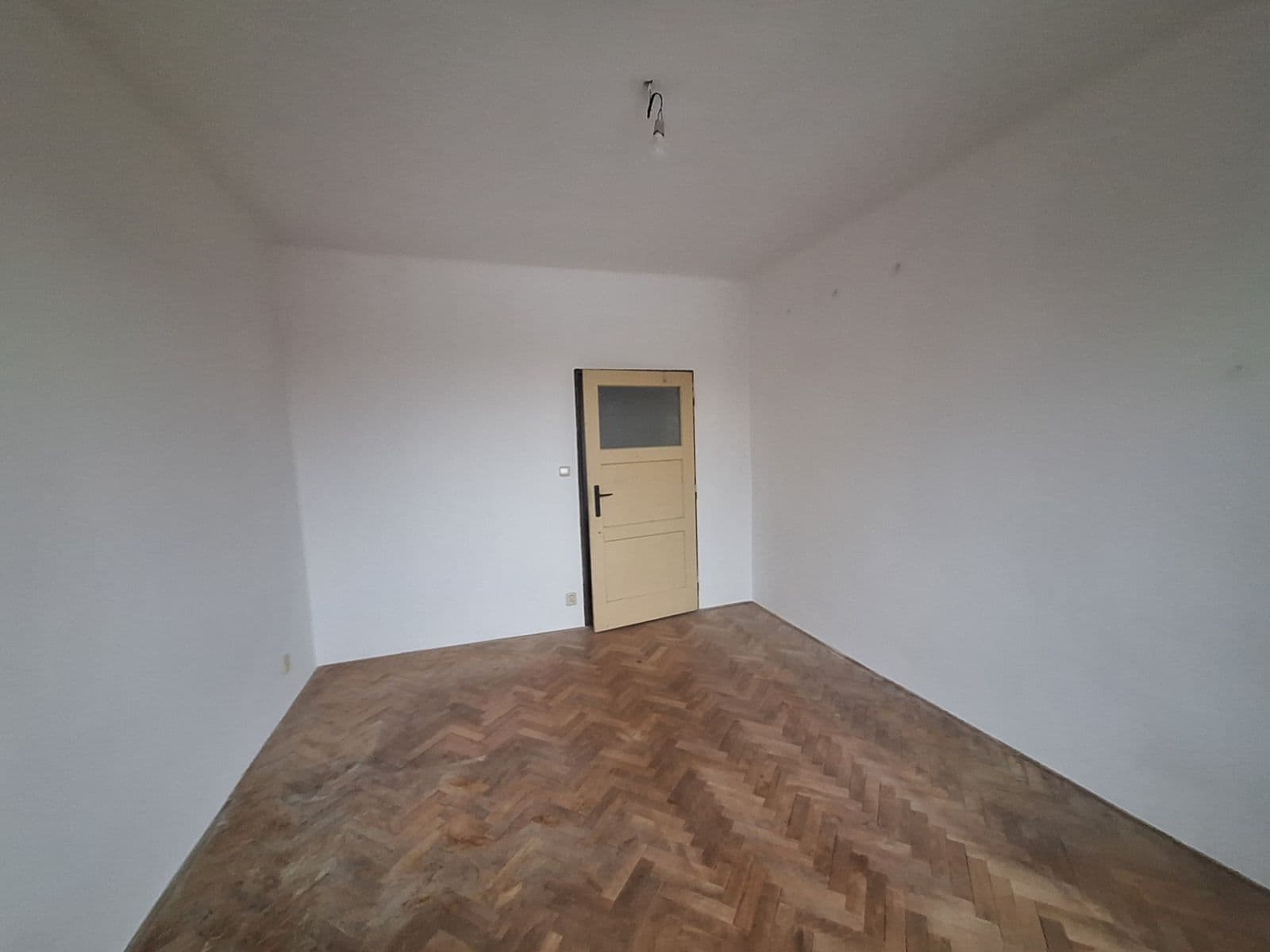Pronájem bytu 2+1 58 m², Kubánské náměstí, Praha, Praha Pronájem bytu 2+1 58 m², Kubánské náměstí, Praha, Praha
