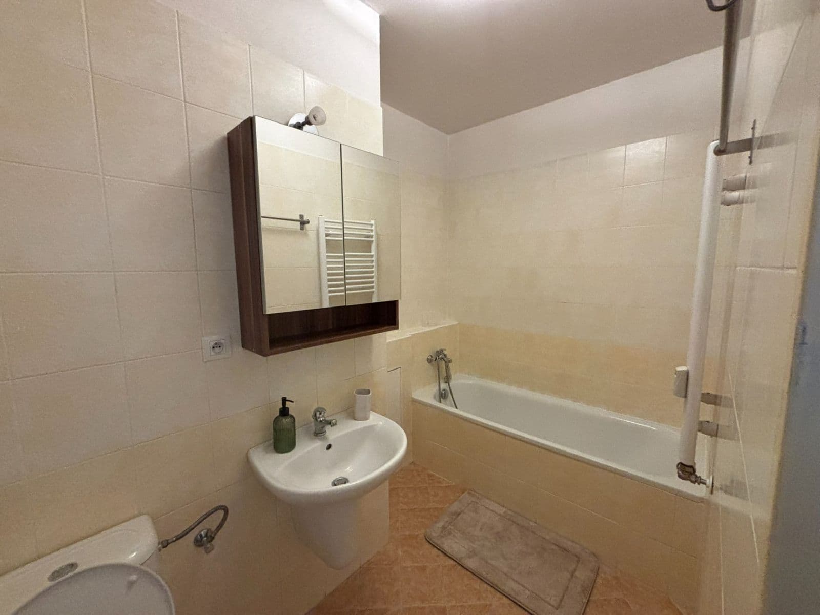 Pronájem bytu 1+kk 38 m², Podkovářská, Praha, Praha Pronájem bytu 1+kk 38 m², Podkovářská, Praha, Praha