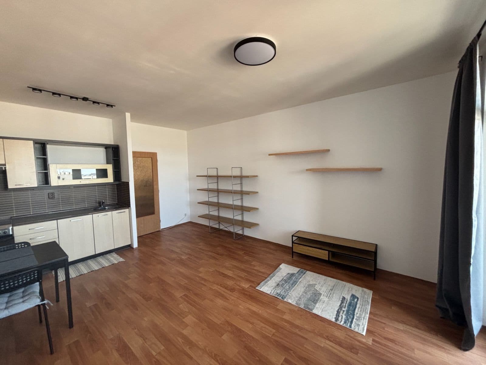 Pronájem bytu 1+kk 38 m², Podkovářská, Praha, Praha Pronájem bytu 1+kk 38 m², Podkovářská, Praha, Praha