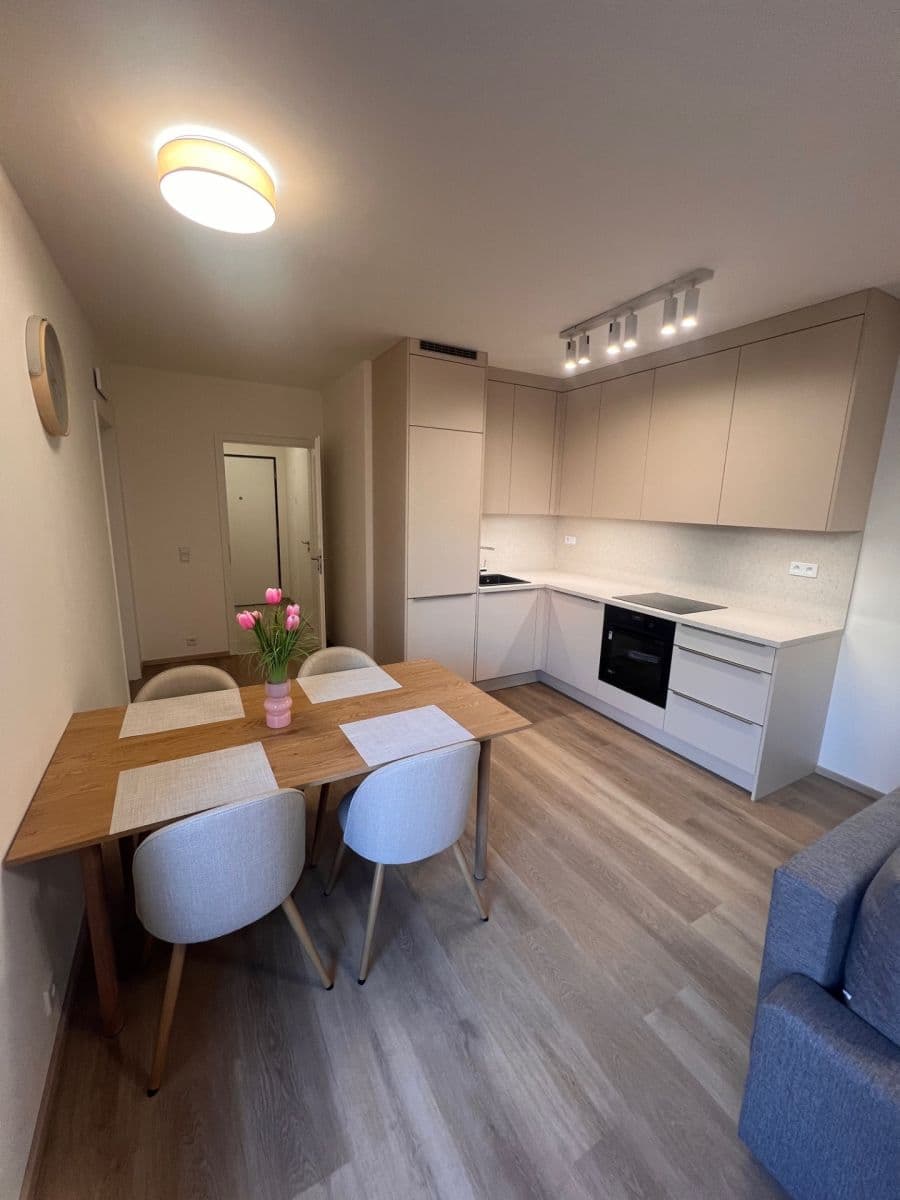 Pronájem bytu 2+kk 50 m², Hodkovická, Praha, Praha Pronájem bytu 2+kk 50 m², Hodkovická, Praha, Praha