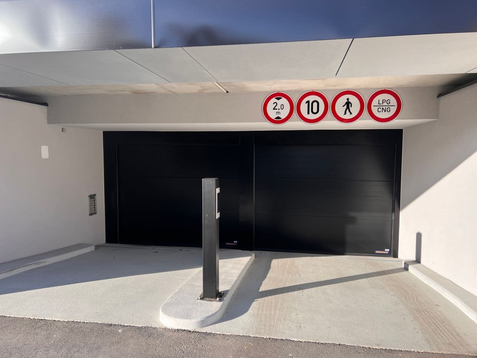 Pronájem bytu 2+kk 50 m², Hodkovická, Praha, Praha Pronájem bytu 2+kk 50 m², Hodkovická, Praha, Praha