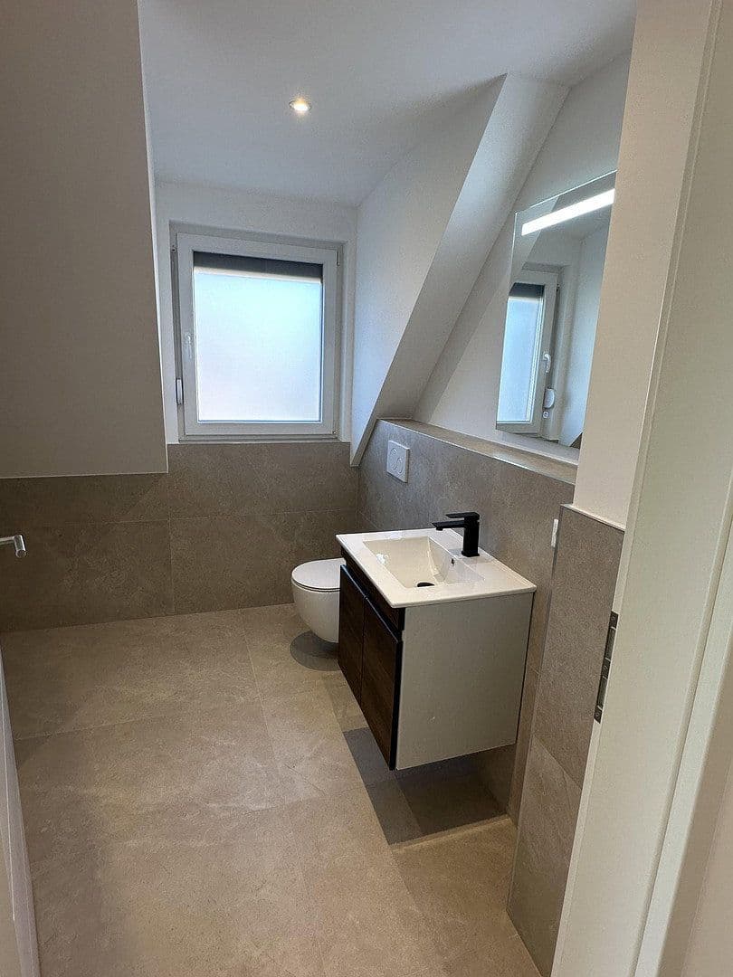 Prodej domu 135 m², pozemek 565 m², Viereth-Trunstadt, Bavorsko Prodej domu 135 m², pozemek 565 m², Viereth-Trunstadt, Bavorsko