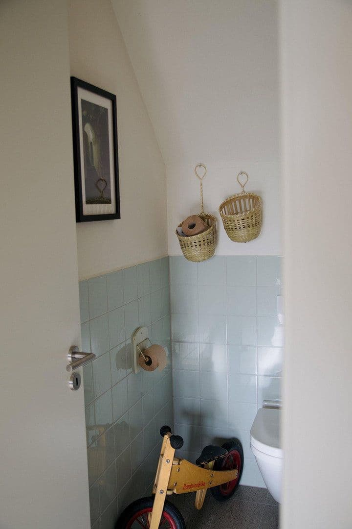 Prodej bytu 4+1 80 m², Köln, Severní Porýní-Vestfálsko Prodej bytu 4+1 80 m², Köln, Severní Porýní-Vestfálsko