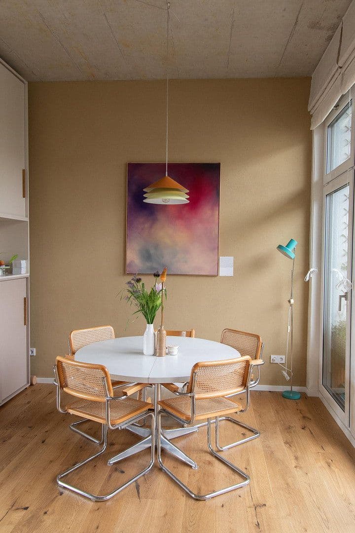 Prodej bytu 4+1 80 m², Köln, Severní Porýní-Vestfálsko Prodej bytu 4+1 80 m², Köln, Severní Porýní-Vestfálsko