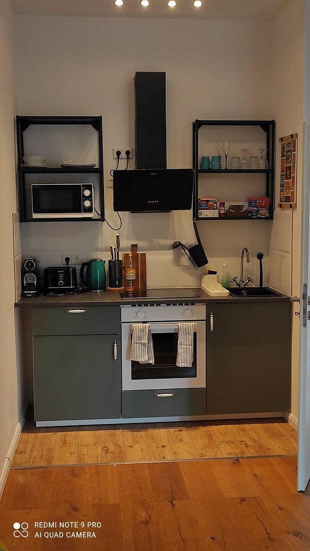 Pronájem bytu 1+1 40 m², Adolph-Kolping-Str. 32, Köln, Severní Porýní-Vestfálsko Pronájem bytu 1+1 40 m², Adolph-Kolping-Str. 32, Köln, Severní Porýní-Vestfálsko