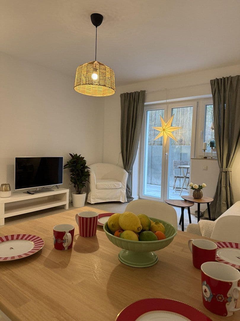 Pronájem bytu 2+1 55 m², Berlin, Berlín Pronájem bytu 2+1 55 m², Berlin, Berlín