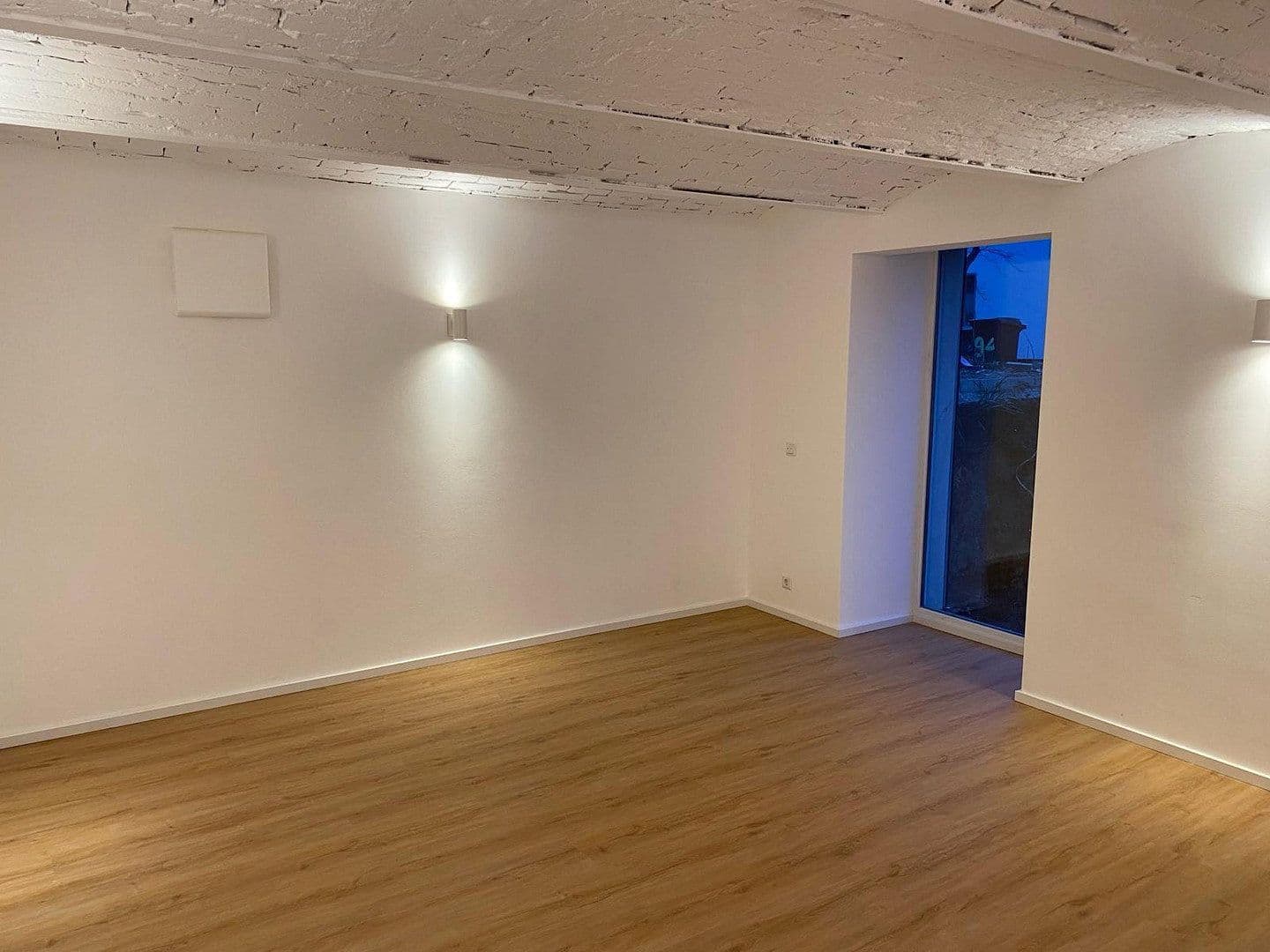 Pronájem bytu 2+1 65 m², Herdweg 92, Darmstadt, Hessen Pronájem bytu 2+1 65 m², Herdweg 92, Darmstadt, Hessen