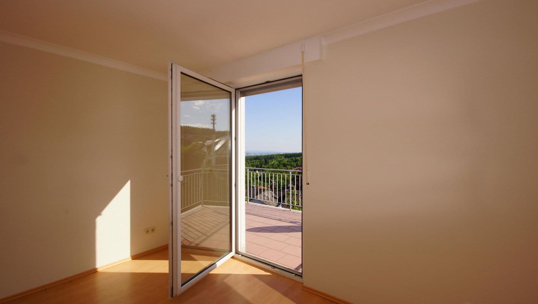 Pronájem bytu 3+1 73 m², Am Mönchswald 10, Königstein im Taunus, Hessen Pronájem bytu 3+1 73 m², Am Mönchswald 10, Königstein im Taunus, Hessen