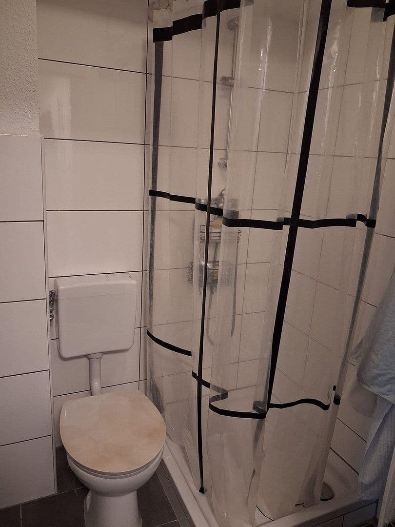 Pronájem bytu 2+1 50 m², Dillenburger Straße 38–40, Köln, Severní Porýní-Vestfálsko Pronájem bytu 2+1 50 m², Dillenburger Straße 38–40, Köln, Severní Porýní-Vestfálsko