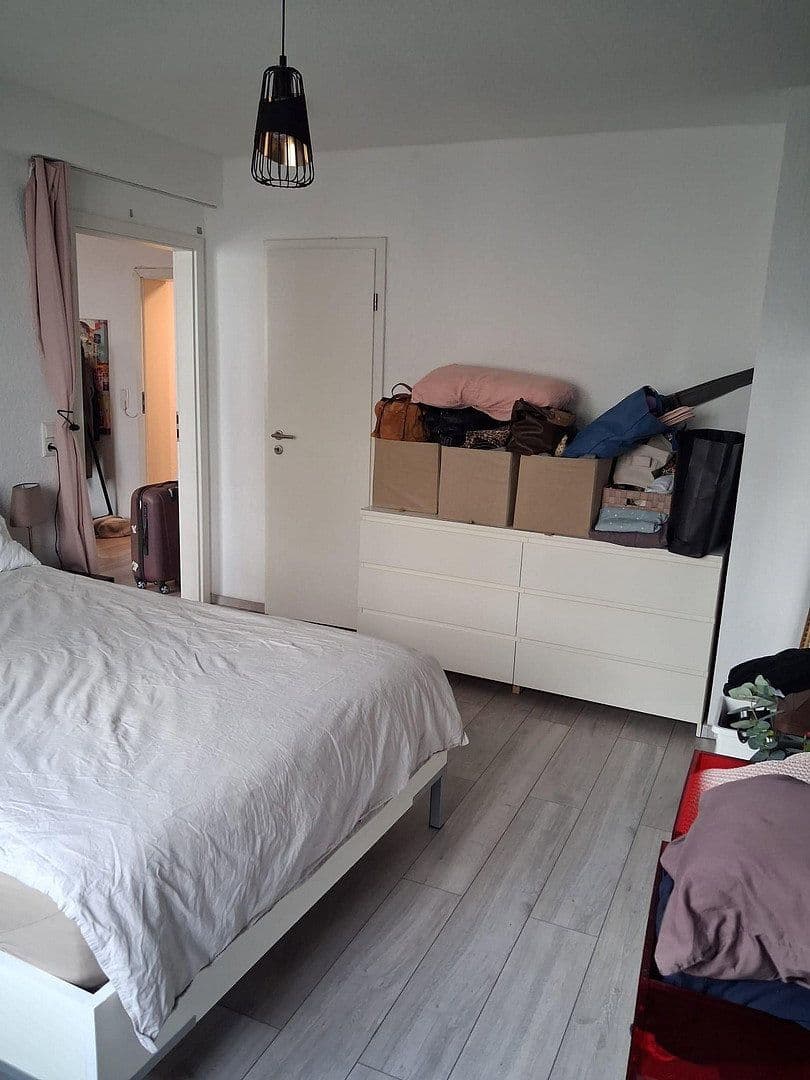 Pronájem bytu 2+1 50 m², Dillenburger Straße 38–40, Köln, Severní Porýní-Vestfálsko Pronájem bytu 2+1 50 m², Dillenburger Straße 38–40, Köln, Severní Porýní-Vestfálsko