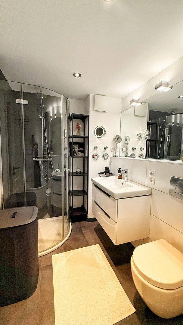 Pronájem bytu 3+1 77 m², Hamburg, Hamburg Pronájem bytu 3+1 77 m², Hamburg, Hamburg