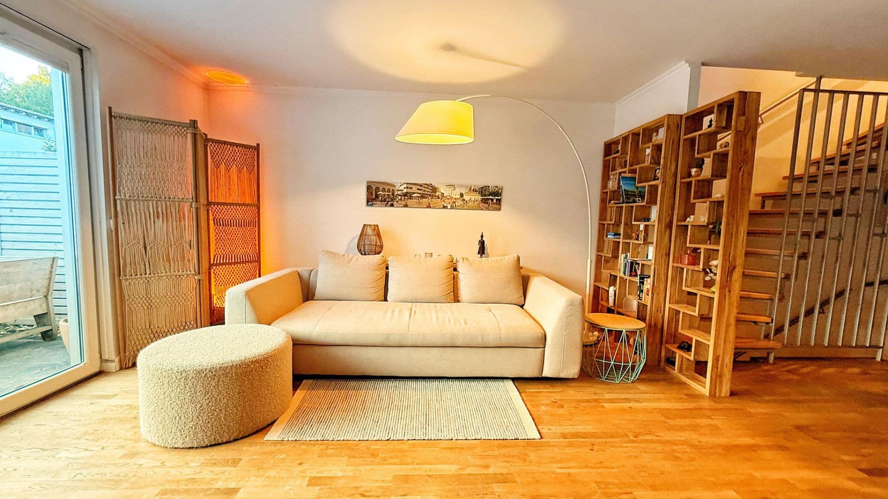 Pronájem bytu 3+1 77 m², Hamburg, Hamburg Pronájem bytu 3+1 77 m², Hamburg, Hamburg