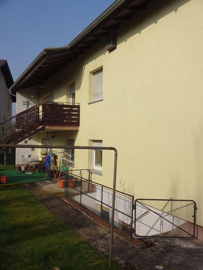 Prodej domu 250 m², pozemek 710 m², Wiesenbach, Bádensko-Württembersko Prodej domu 250 m², pozemek 710 m², Wiesenbach, Bádensko-Württembersko