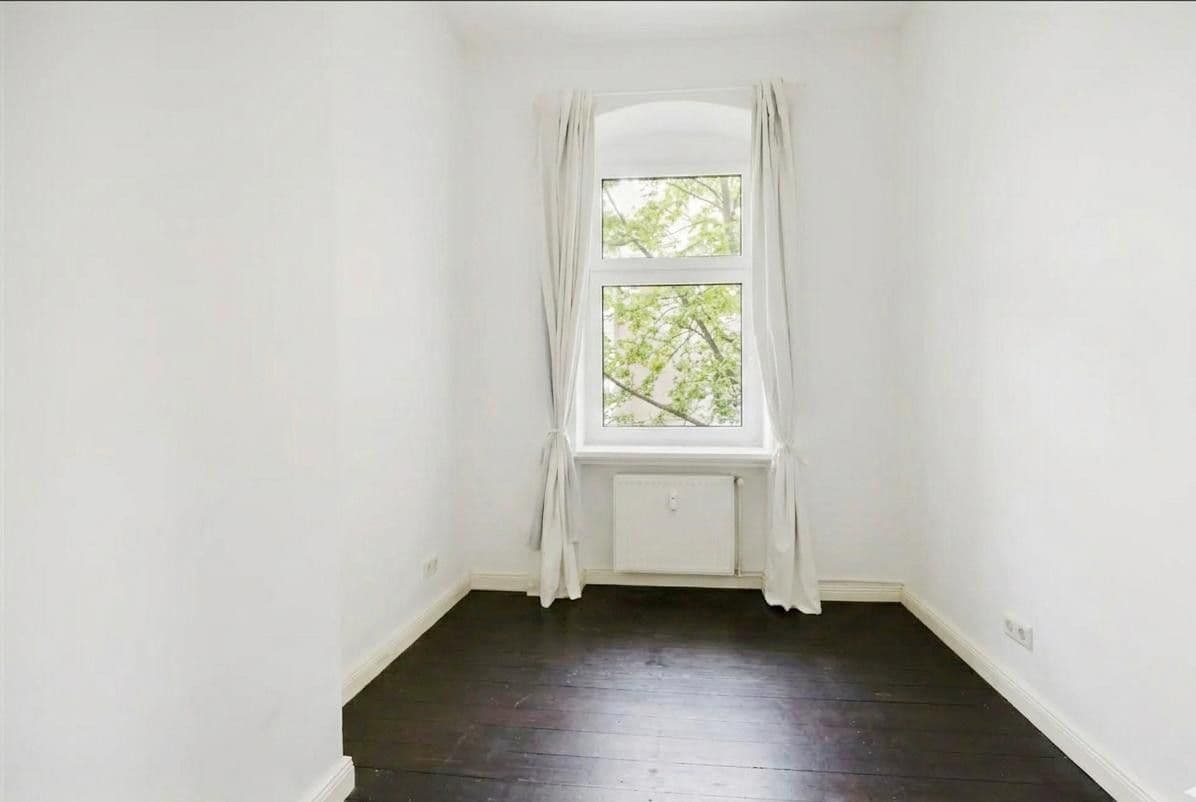 Prodej bytu 4+1 80 m², Berlin, Berlín Prodej bytu 4+1 80 m², Berlin, Berlín