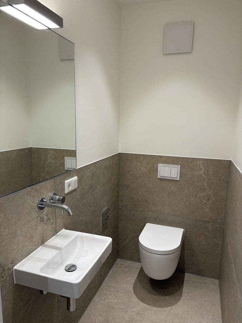 Pronájem bytu 2+1 65 m², Legden, Severní Porýní-Vestfálsko Pronájem bytu 2+1 65 m², Legden, Severní Porýní-Vestfálsko