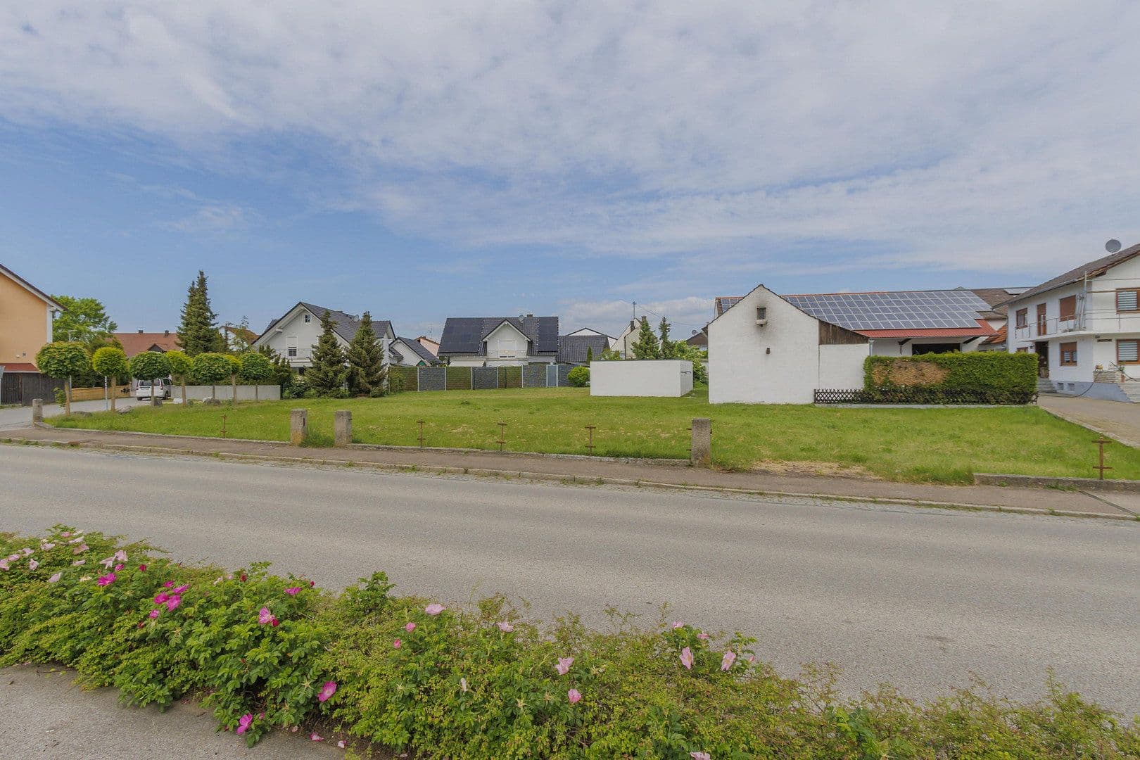 Prodej pozemku 683 m², Hauptstrasse 24, Ernsgaden, Bavorsko Prodej pozemku 683 m², Hauptstrasse 24, Ernsgaden, Bavorsko