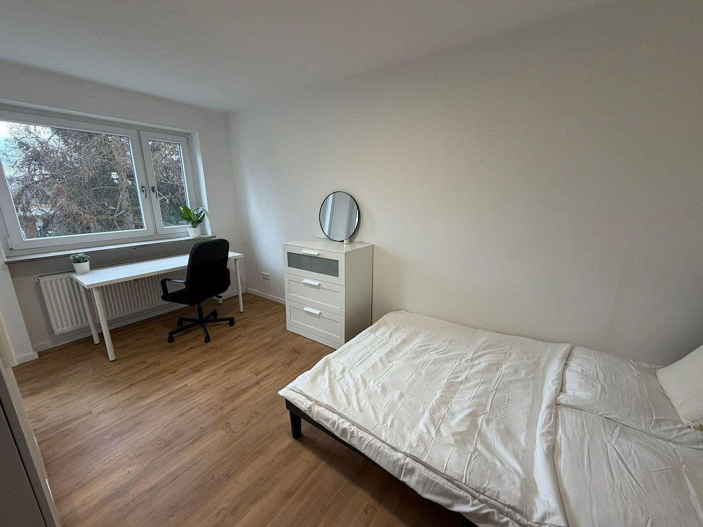 Pronájem bytu 2+1 54 m², Ernst-Heikel-Weg 23, Nürnberg, Bavorsko Pronájem bytu 2+1 54 m², Ernst-Heikel-Weg 23, Nürnberg, Bavorsko