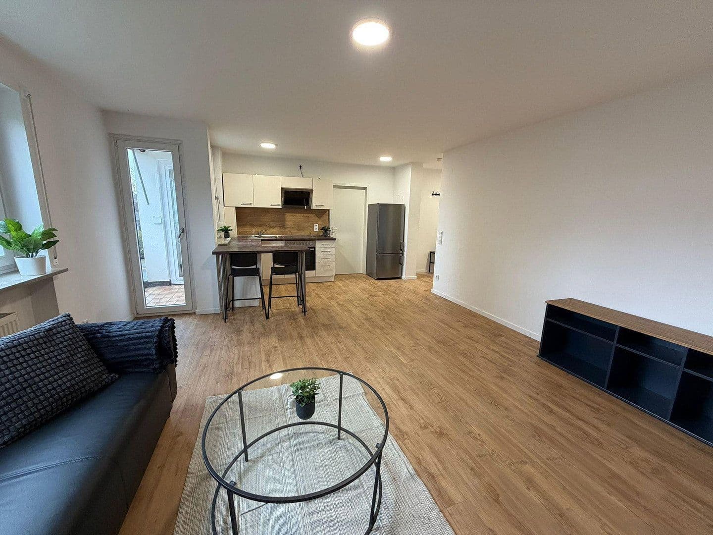 Pronájem bytu 2+1 54 m², Ernst-Heikel-Weg 23, Nürnberg, Bavorsko Pronájem bytu 2+1 54 m², Ernst-Heikel-Weg 23, Nürnberg, Bavorsko