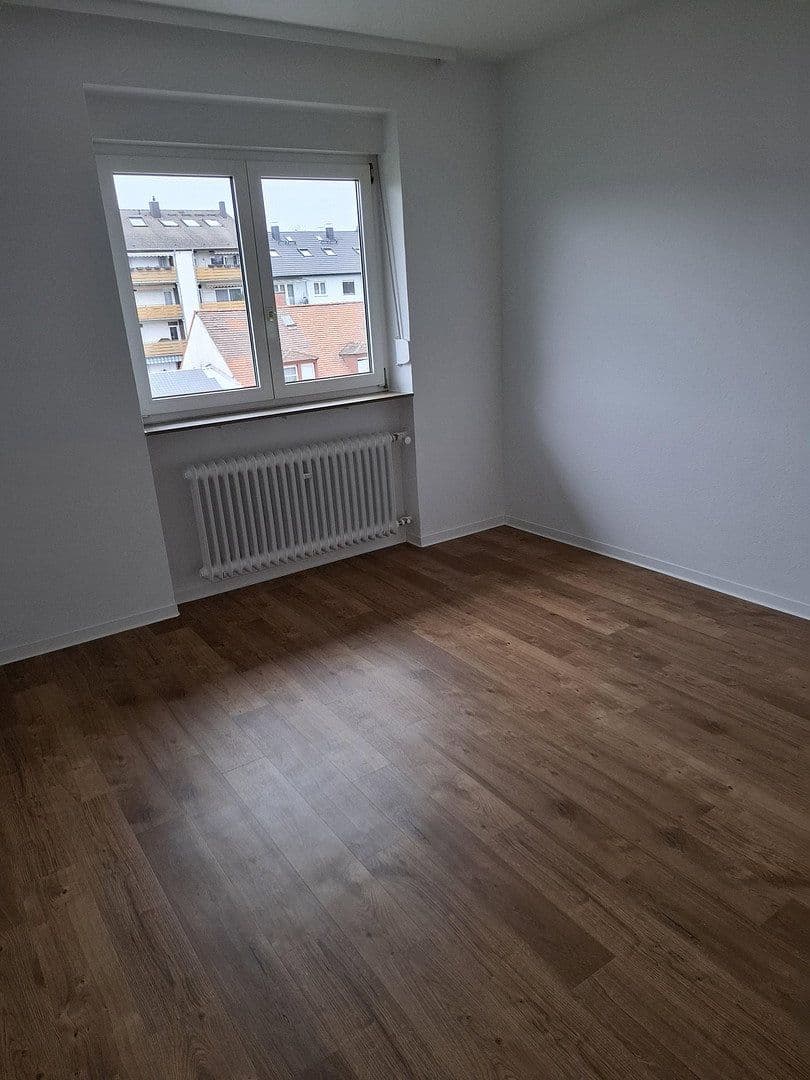 Pronájem bytu 2+1 57 m², Karlsruhe, Bádensko-Württembersko Pronájem bytu 2+1 57 m², Karlsruhe, Bádensko-Württembersko