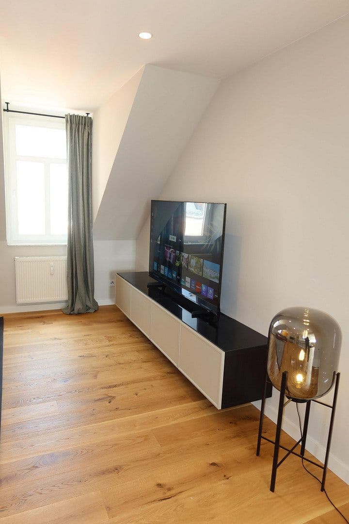 Pronájem bytu 3+1 89 m², Walther-Rathenau-Straße 28a, Cvikov, Sasko Pronájem bytu 3+1 89 m², Walther-Rathenau-Straße 28a, Cvikov, Sasko